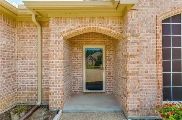a front view of a building with a shower
