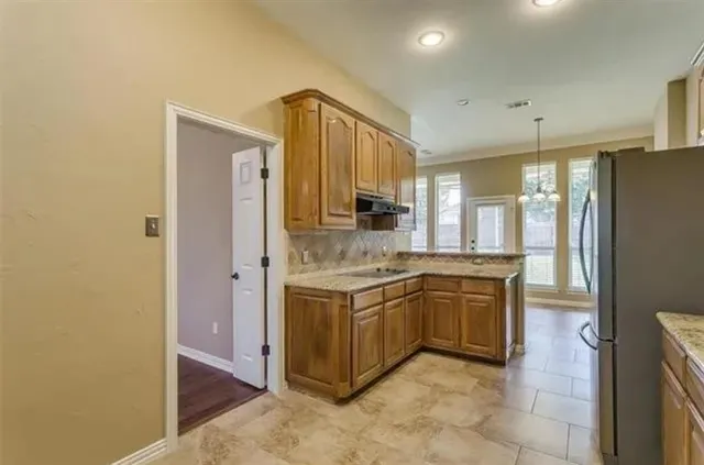 $2,600 | 4105 Timberbrook Court, Arlington, TX 76015