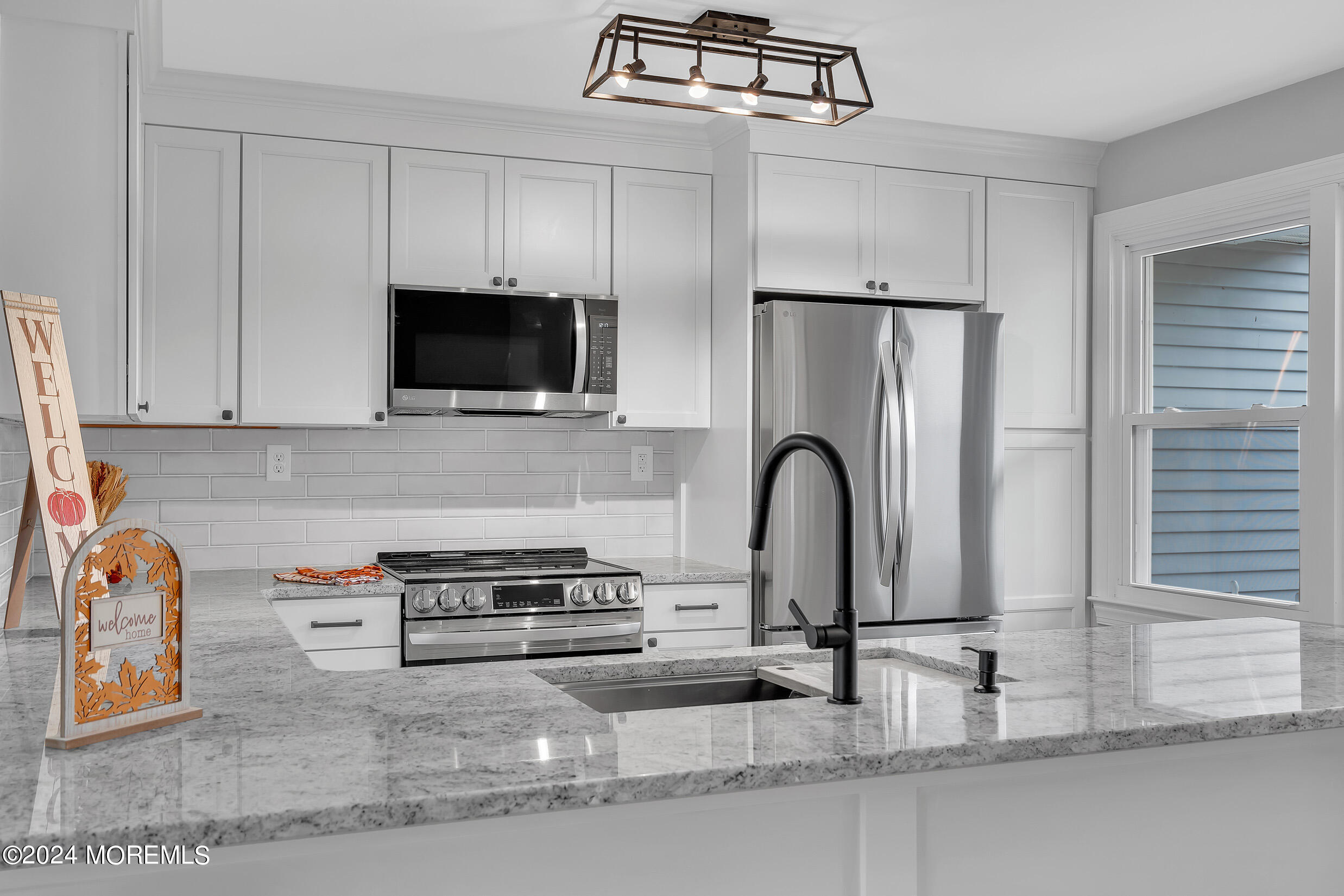 47 Westport Drive, Unit 71 Whiting, NJ 08759 - Photo 16 of 44 5 (6)