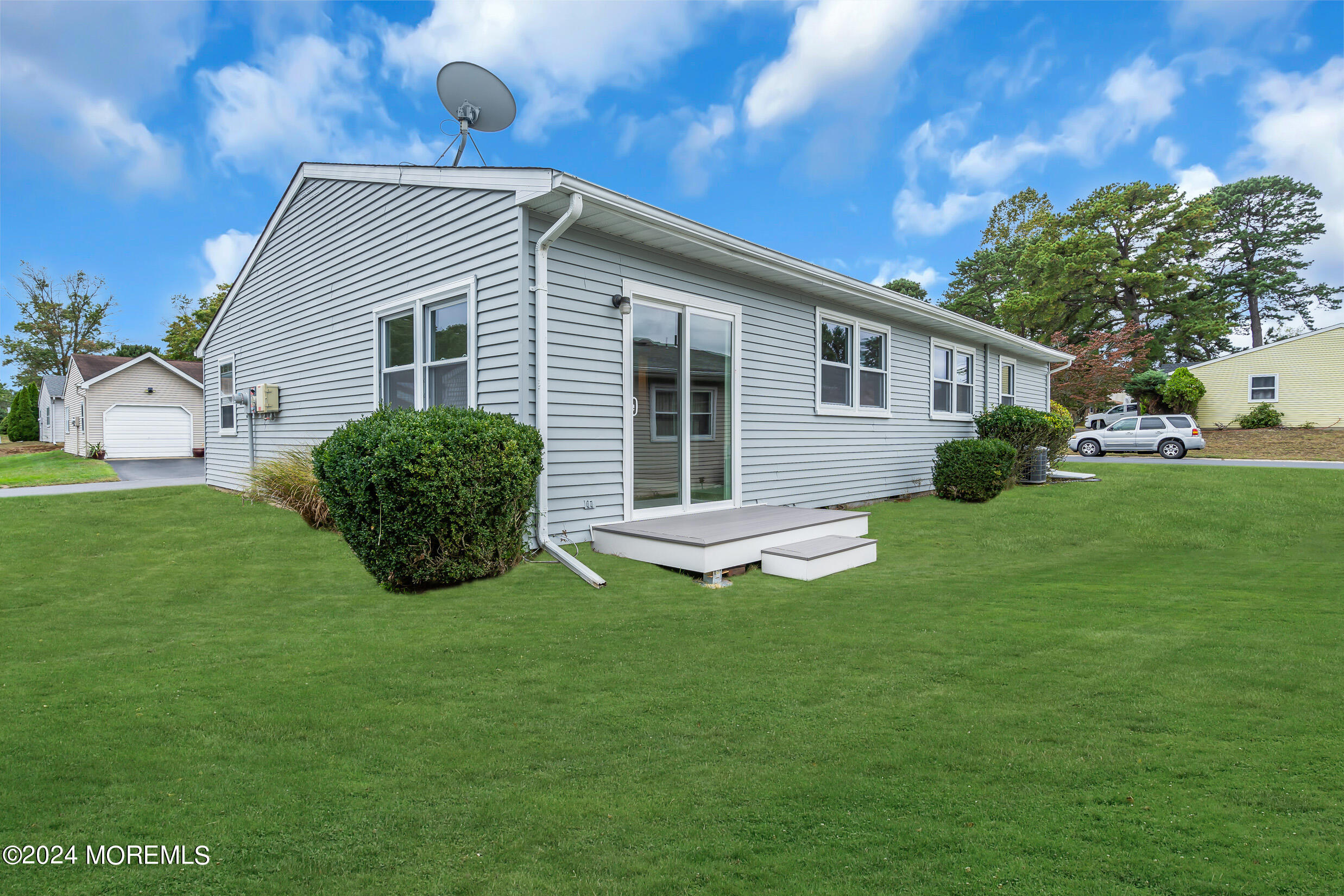 47 Westport Drive, Unit 71 Whiting, NJ 08759 - Photo 43 of 44 10 (2)