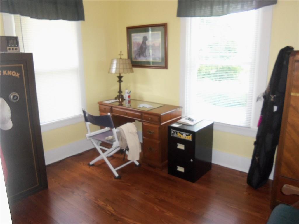 1259 Country Club Road Monongahela, PA 15063 - Photo 16 of 25 Gallery Image 16