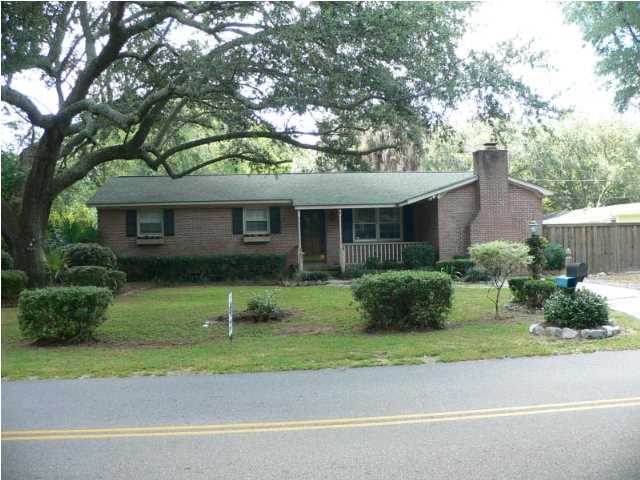691 Schooner Road James Island, SC 29412 - Photo 1 of 17 Primary Photo