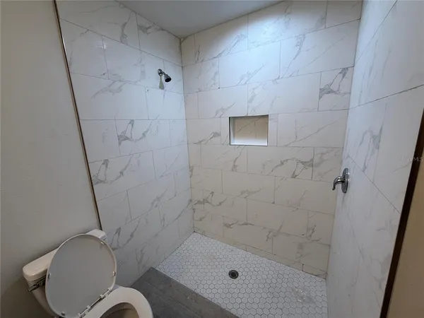 $2,050 | 4252 Sunburst Avenue, North Port, FL 34286