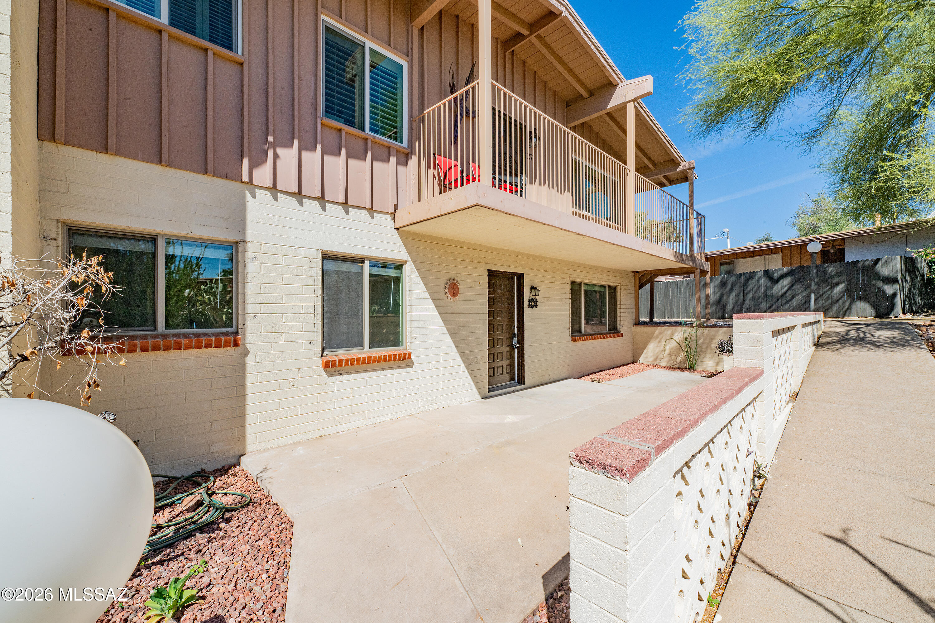 5901 North Oracle Road, Unit 28 Tucson, AZ 85704 - Photo 29 of 30 5901 Oracle 28 (28)