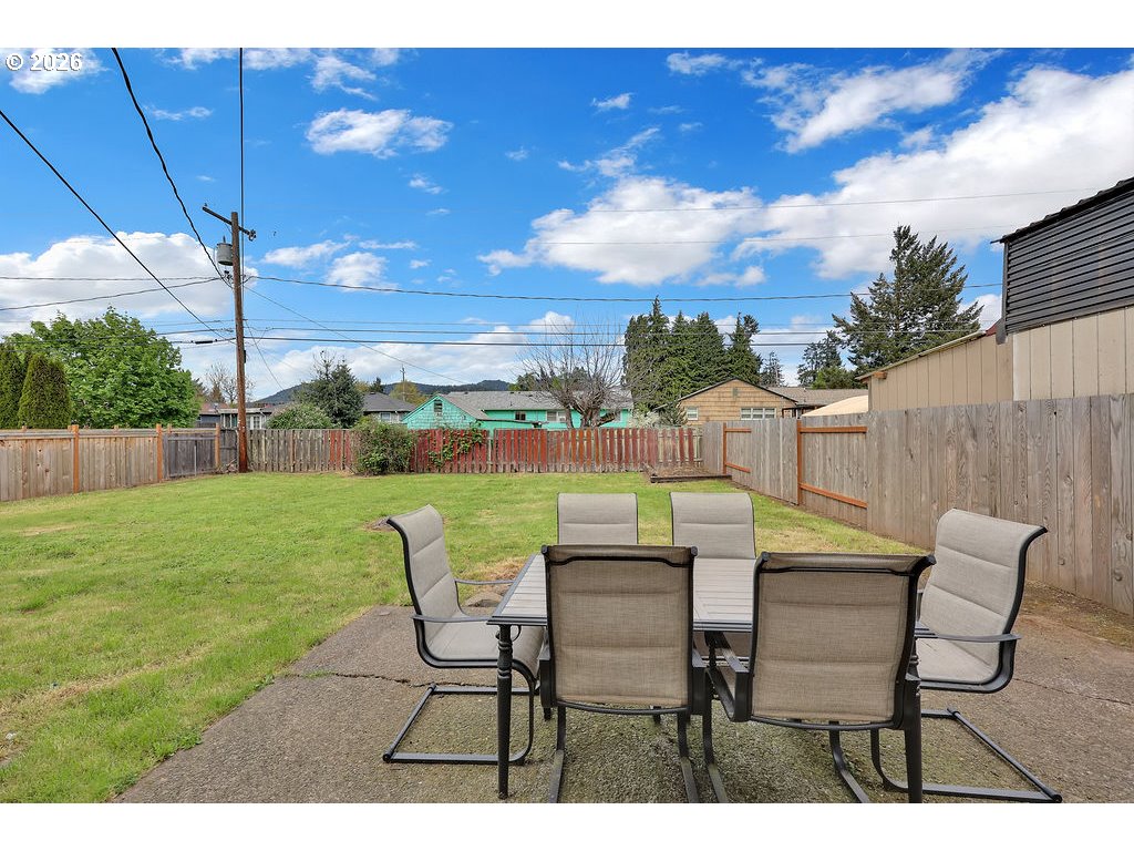 3227 Partridge Way Springfield, OR 97477 - Photo 39 of 42 Gallery Image 39