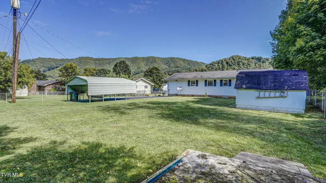 $247,000 | 116 Smalling Street, Hampton, TN 37658