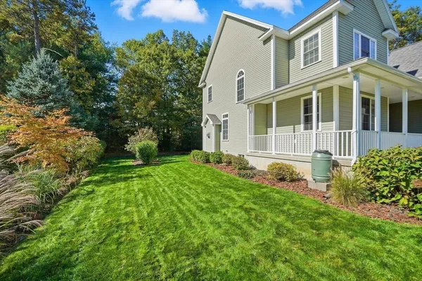 $799,900 | 12 Fox Run, Easthampton, MA 01027