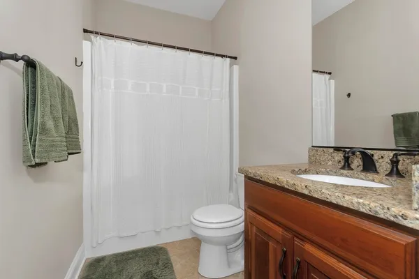 $799,900 | 12 Fox Run, Easthampton, MA 01027