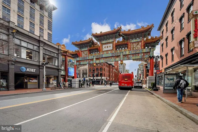 $1,150,000 | 616 E Street Northwest, Unit 1150, Washington, DC 20004