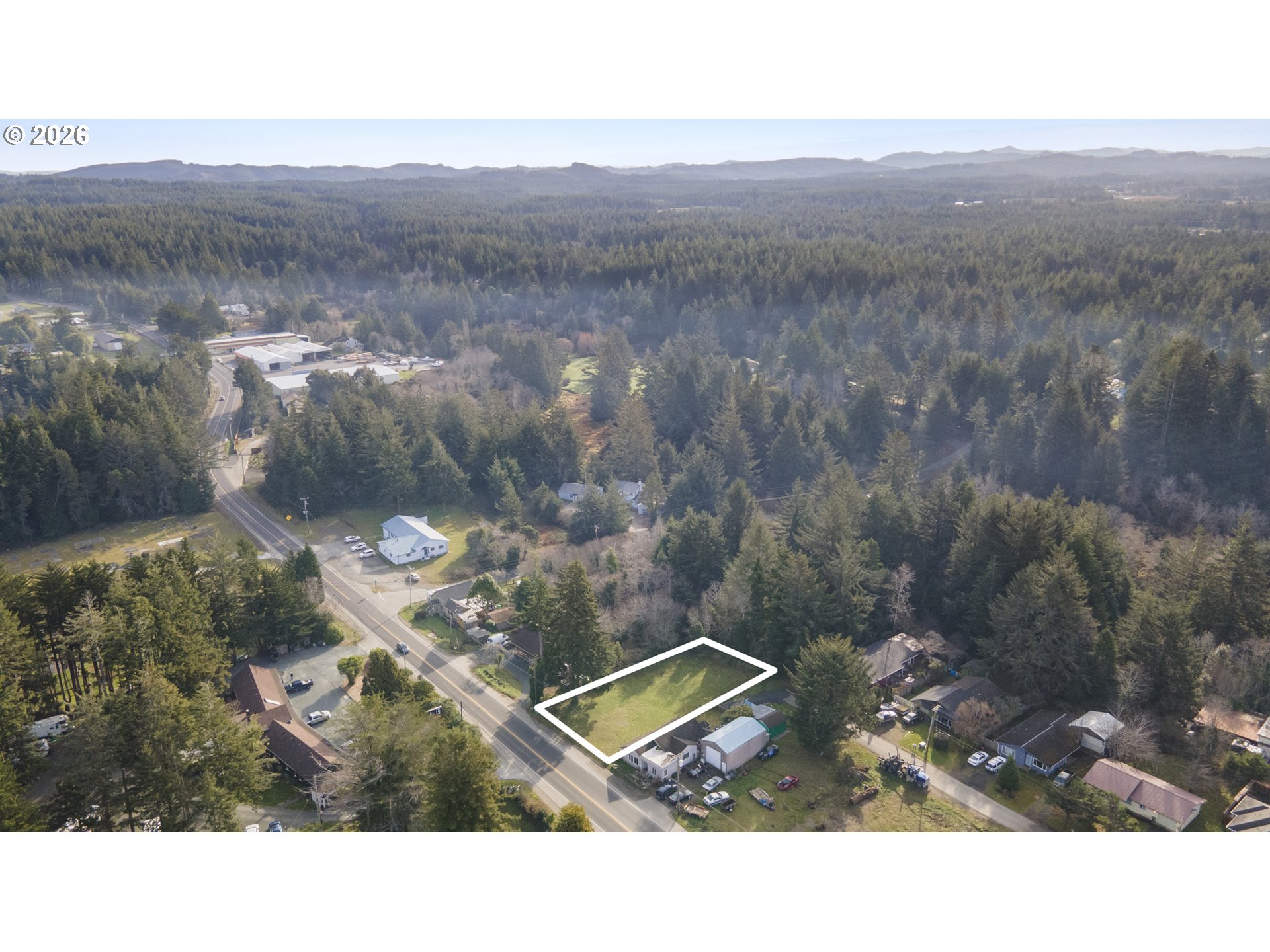 1168 2nd Street Southeast Bandon, OR 97411 - Photo 2 of 10