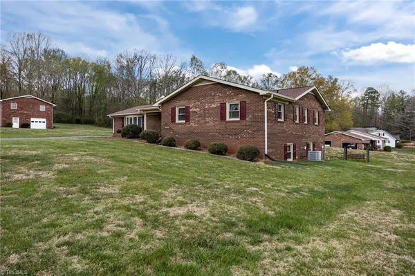 $359,900 | 473 Winchester Drive, King, NC 27021