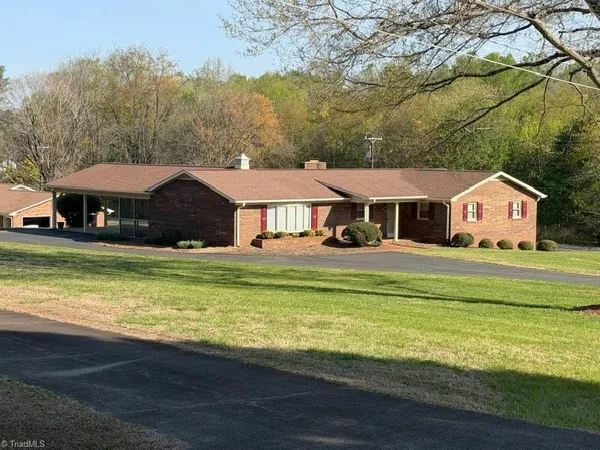 $359,900 | 473 Winchester Drive, King, NC 27021