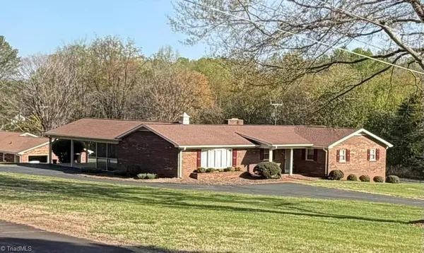 $359,900 | 473 Winchester Drive, King, NC 27021