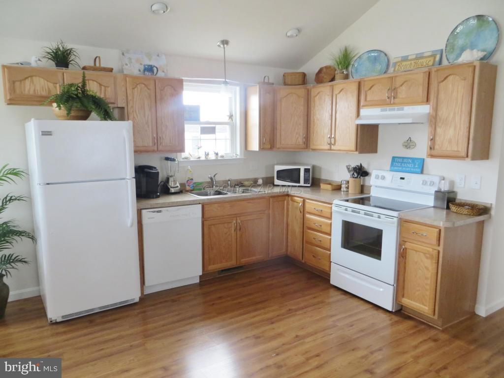 165 Clamshell Road Ocean City, MD 21842 - Photo 11 of 38 Gallery Image 11