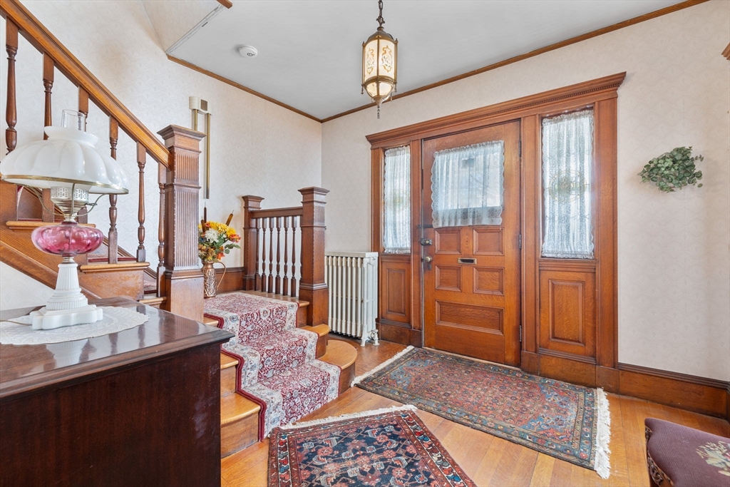 44 Walnut Street Everett, MA 02149 - Photo 13 of 38 a living room with furniture