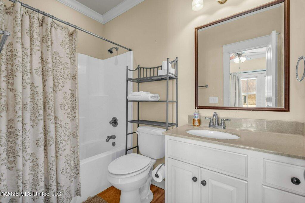100 River Road, Unit 34 Starkville, MS 39759 - Photo 9 of 22 BATH 1