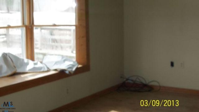 7697 Imlay City Road Avoca, MI 48006 - Photo 3 of 6 31139736-2.JPG