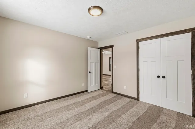 $315,000 | 54555 County Road 1, Elkhart, IN 46514