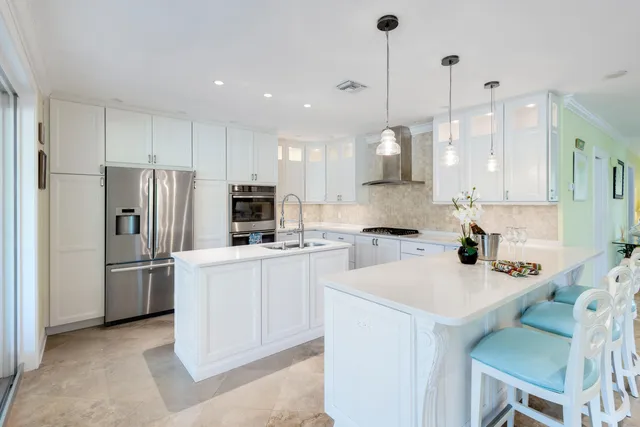 $3,150,000 | 3720 Flagler Avenue, Key West, FL 33040