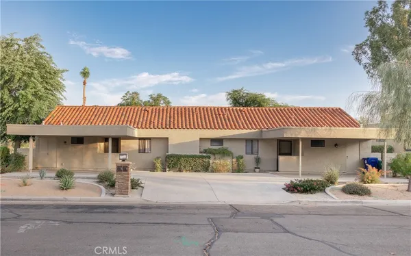 $1,995 | 40583 Pebble Beach Circle, Palm Desert, CA 92211