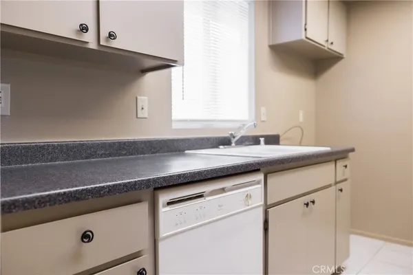 $1,995 | 40583 Pebble Beach Circle, Palm Desert, CA 92211
