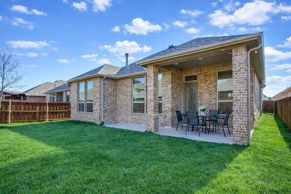 $3,200 | 905 Lady Bird Drive, McKinney, TX 75071