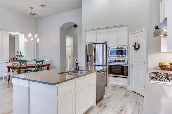 $3,200 | 905 Lady Bird Drive, McKinney, TX 75071