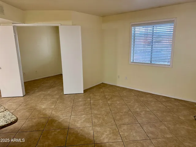 $1,175 | 12123 West Bell Road, Unit 164, Surprise, AZ 85378