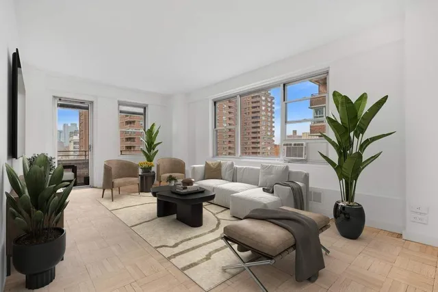 $688,888 | 475 FDR Drive, Unit L804 | Lower East Side