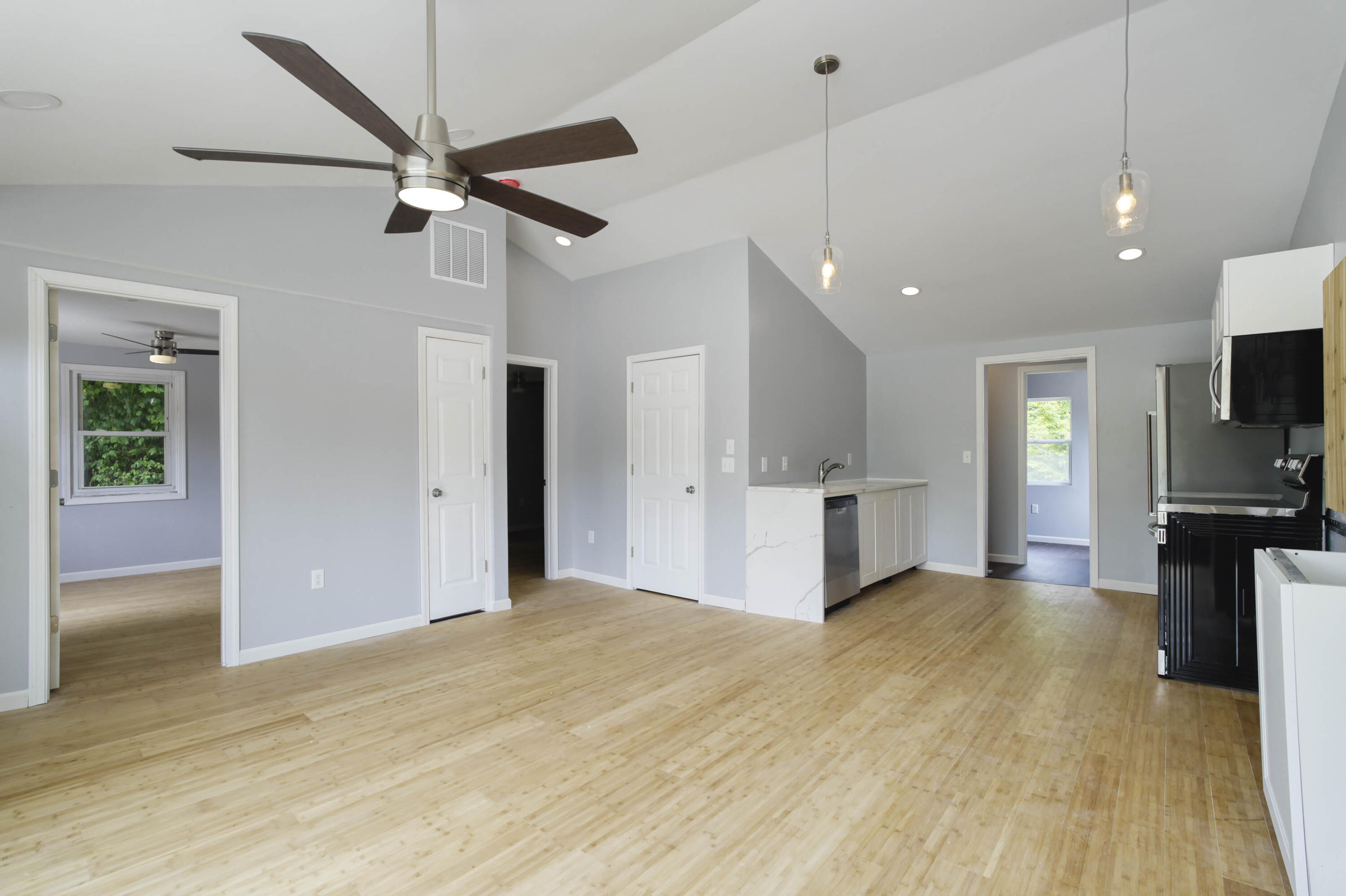 2416 Moffett Road Independence, KY 41051 - Photo 3 of 20