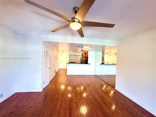 $3,000 | 2533 Northeast 15th Street, Pompano Beach, FL 33062