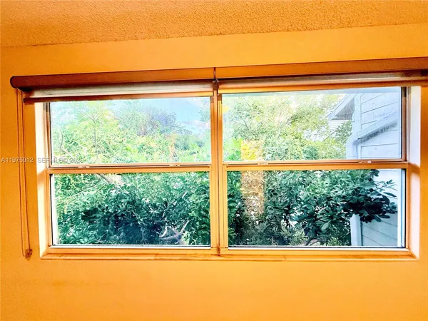 $3,000 | 2533 Northeast 15th Street, Pompano Beach, FL 33062