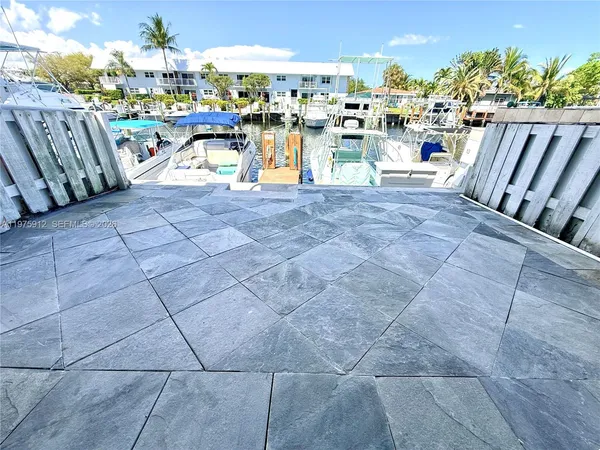 $3,000 | 2533 Northeast 15th Street, Pompano Beach, FL 33062