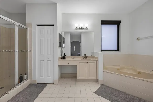 $829,900 | 15987 Southwest 141st Street, Miami, FL 33196