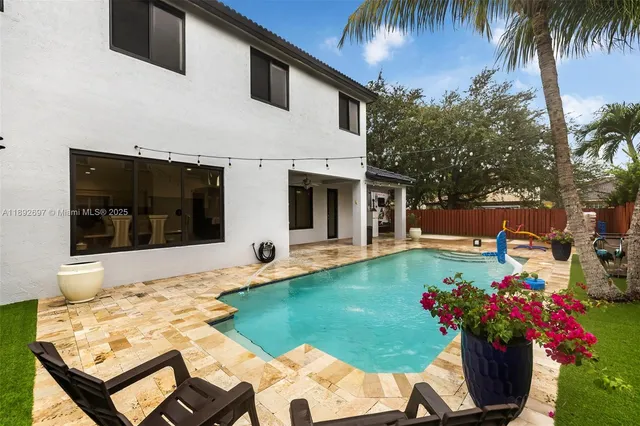 $829,900 | 15987 Southwest 141st Street, Miami, FL 33196