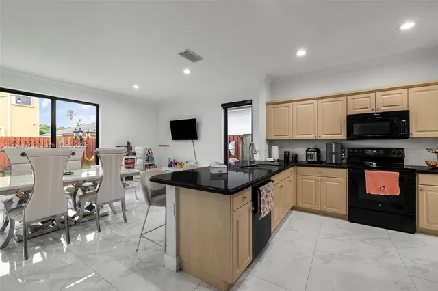 $829,900 | 15987 Southwest 141st Street, Miami, FL 33196