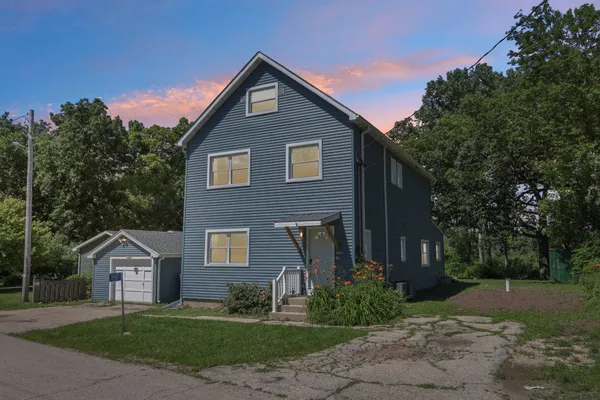 $424,900 | 2107 Haegele Drive, Twin Lakes, WI 53181