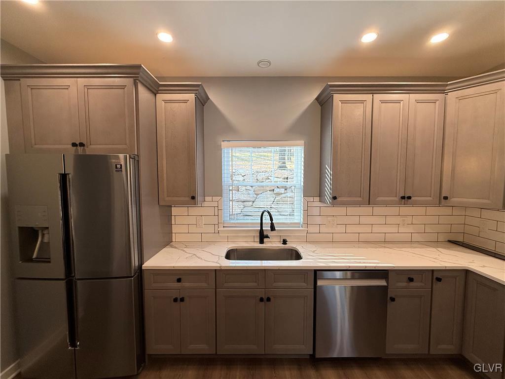 1436 Seidersville Road Bethlehem, PA 18015 - Photo 6 of 14 Gallery Image 6