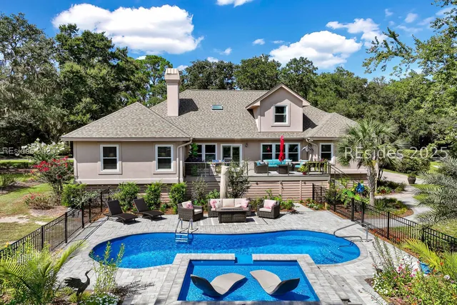 $1,649,000 | 3 Claire Drive, Hilton Head Island, SC 29928