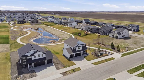 $629,900 | 7898 Northern Lgts Avenue, Horace, ND 58047