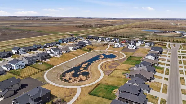 $629,900 | 7898 Northern Lgts Avenue, Horace, ND 58047