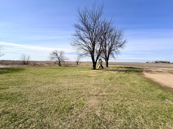 $295,000 | 33210 810th Street, Brewster, MN 56119