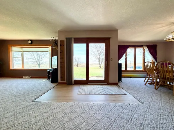 $295,000 | 33210 810th Street, Brewster, MN 56119