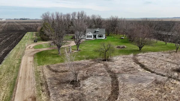 $295,000 | 33210 810th Street, Brewster, MN 56119