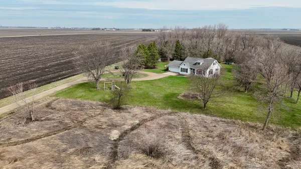 $295,000 | 33210 810th Street, Brewster, MN 56119