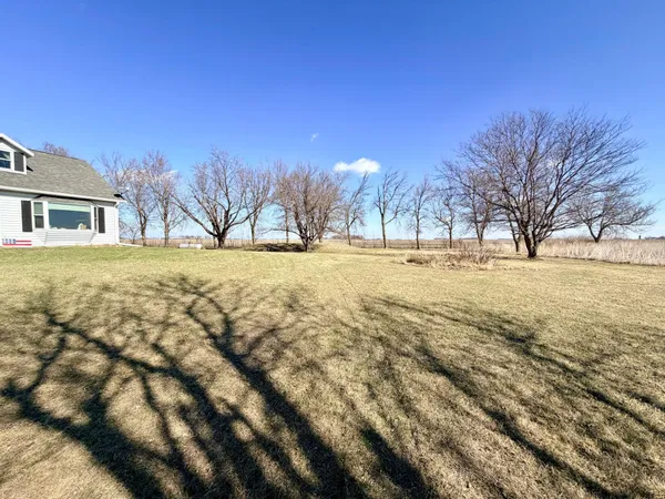 $295,000 | 33210 810th Street, Brewster, MN 56119