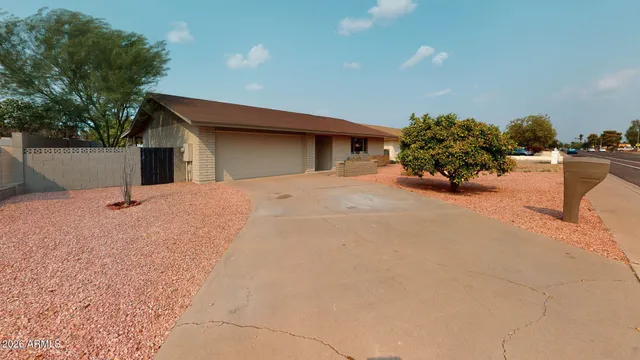 $1,995 | 1330 West 13th Street, Tempe, AZ 85281