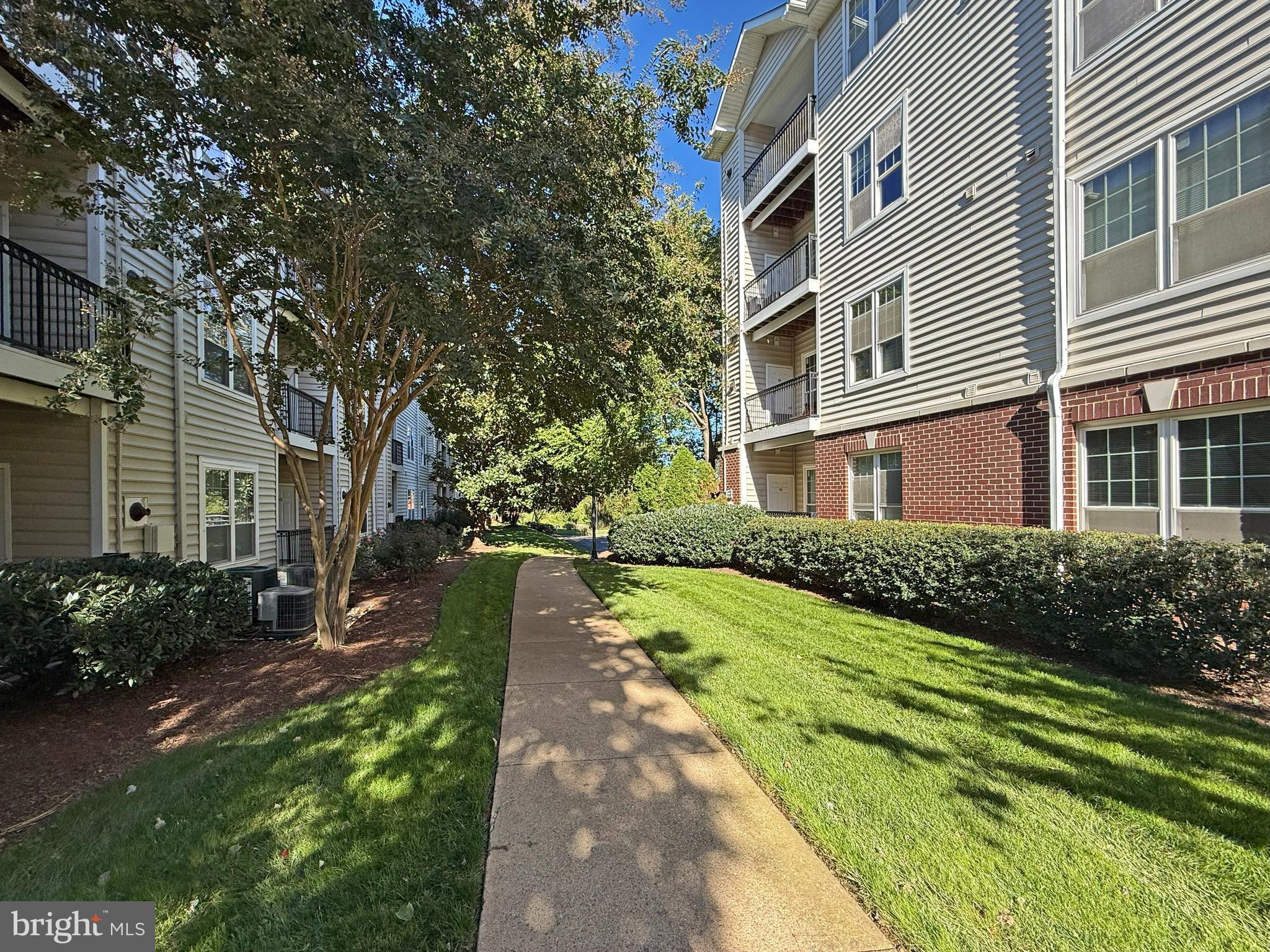 1600 Spring Gate Dr., Unit 2402 McLean, VA 22102 - Photo 26 of 33 Walking paths