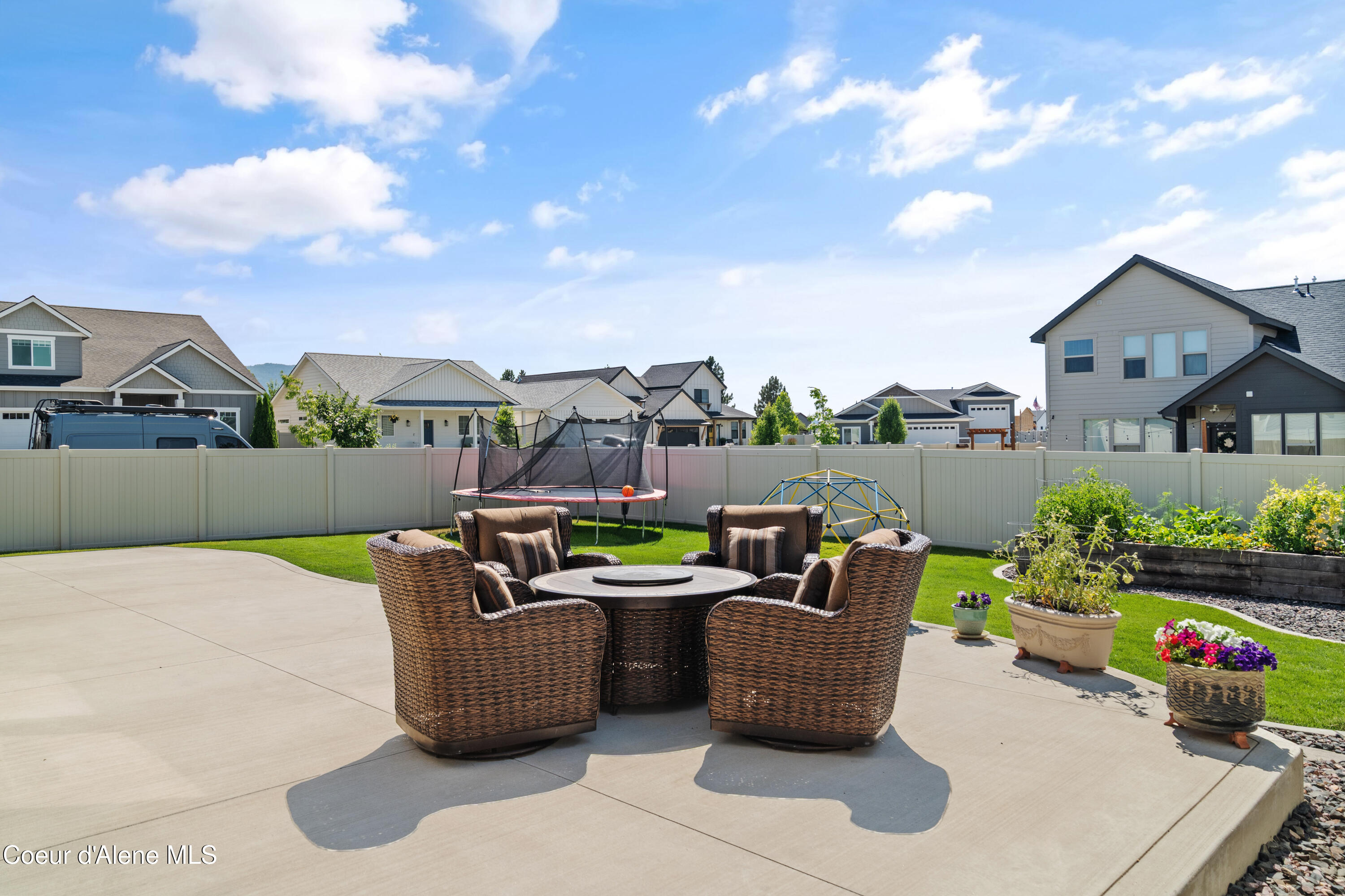 2877 North Callary Street Post Falls, ID 83854 - Photo 30 of 36 2877NCallarySt.-EXTERIOR (5)