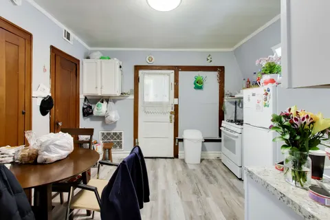 $329,000 | 5415 West Parker Avenue, Chicago, IL 60639